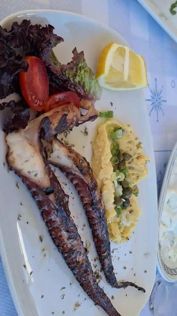 Levante (Nikolaos G. Fragkiadakis)_Ierápetra_slider_image_2