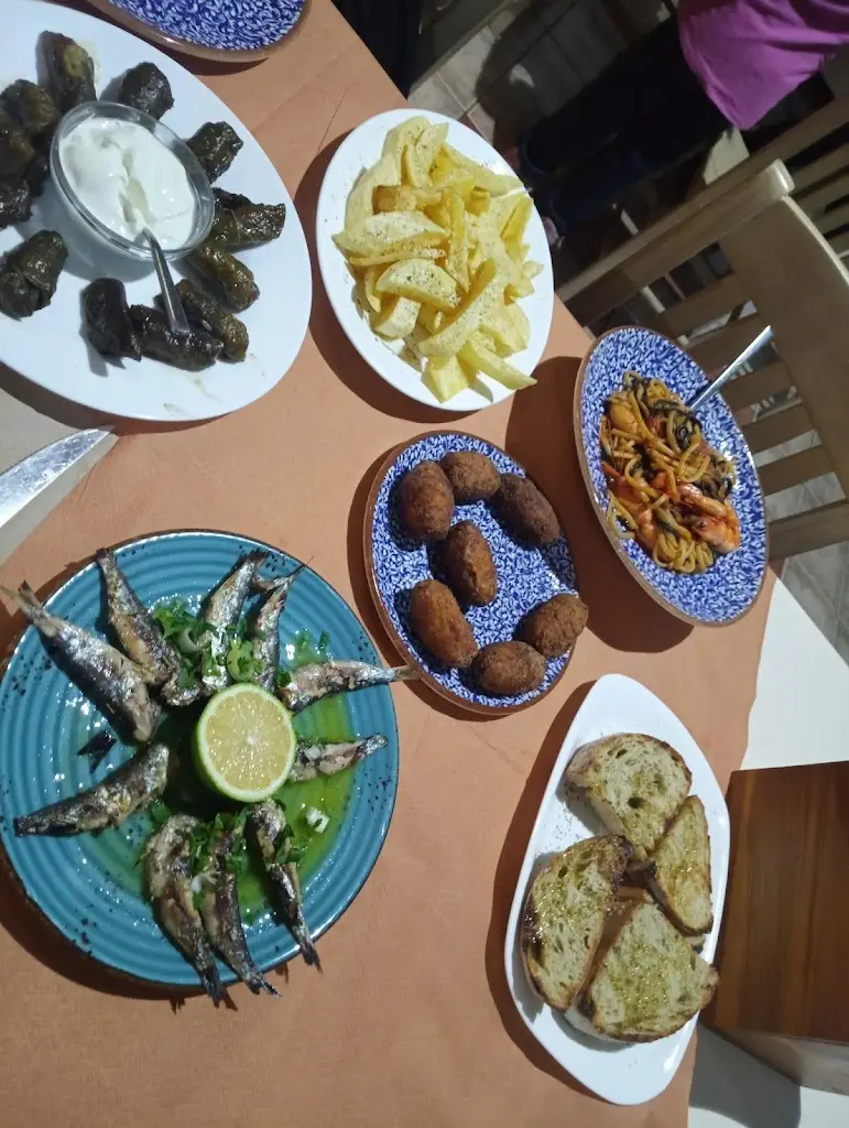 Rebekka B_Taverna Stimadoris_Kíssamos_Bewertung