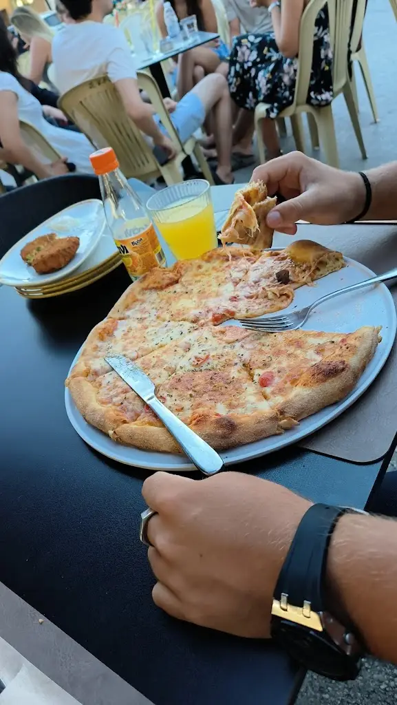 Menu_Salt House all day restaurant / brunch / lunch / dinner_Kíssamos_image_9