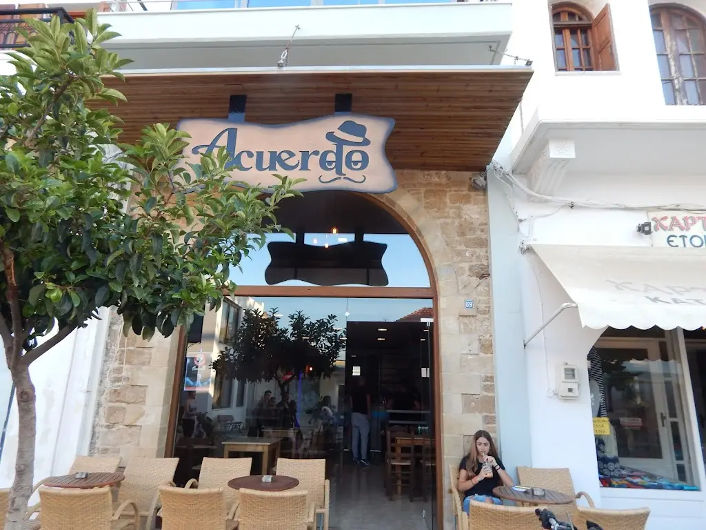 Acuerdo Cafe Bar Restaurant Restaurant in Kíssamos