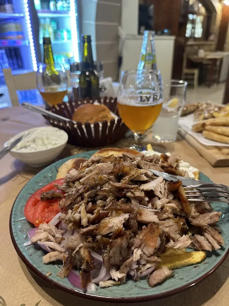 Castello Taverna_Kastélli_slider_image_3