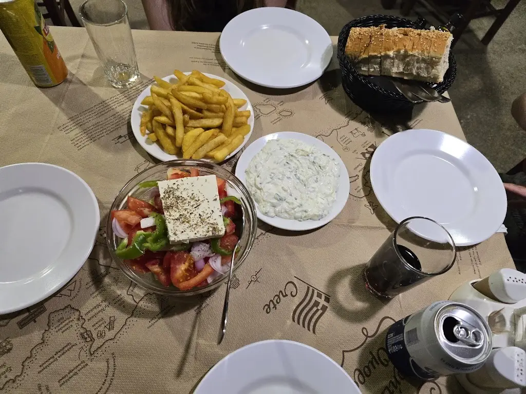 Menü_Καντίνα Γιάννης_Kastélli_Bild_7