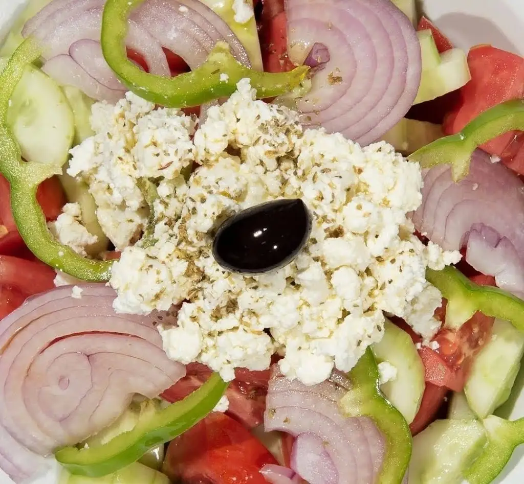 Γιάννος Μαθιουδάκης_Pikantiko_Kastélli_review