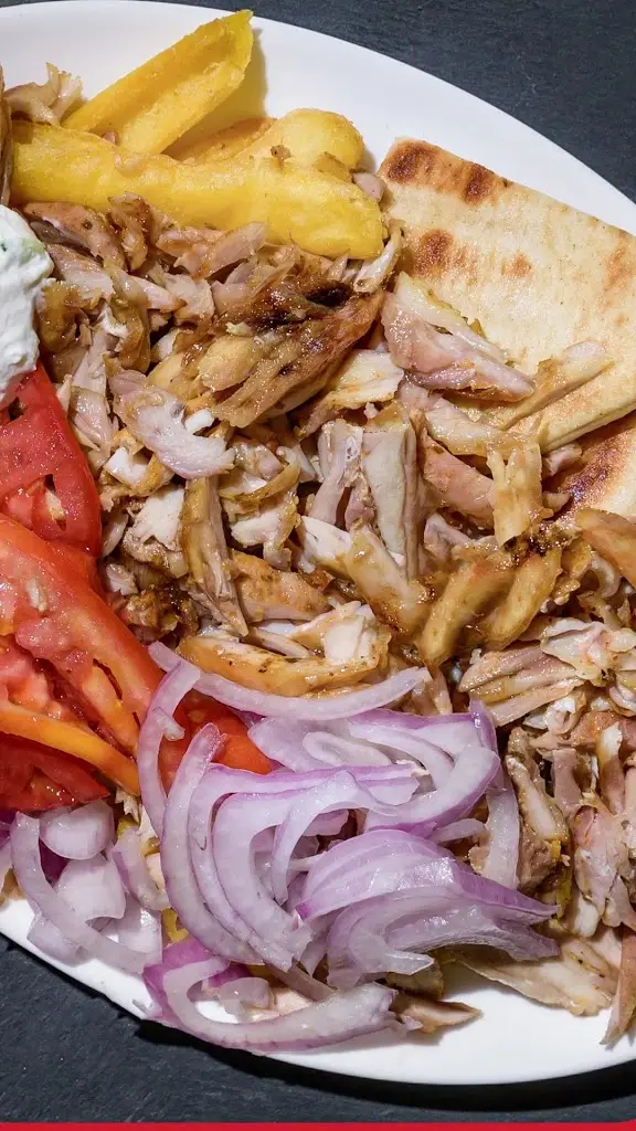 Pikantiko_Kastélli_slider_image_2