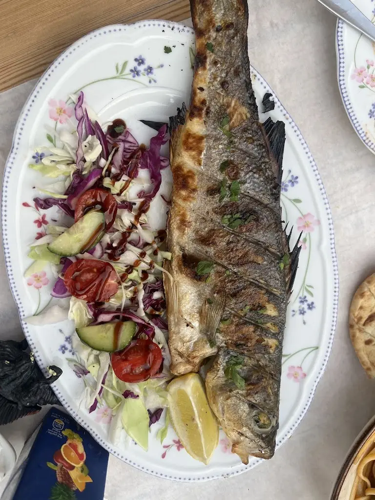 Menü_Kouzoumama_Kastélli_Bild_5