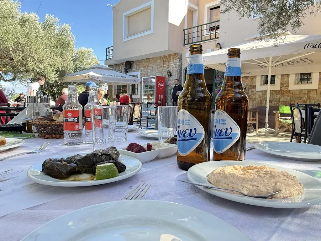 Raphael Meier_Taverna PARADISOS_Kritsá_Bewertung