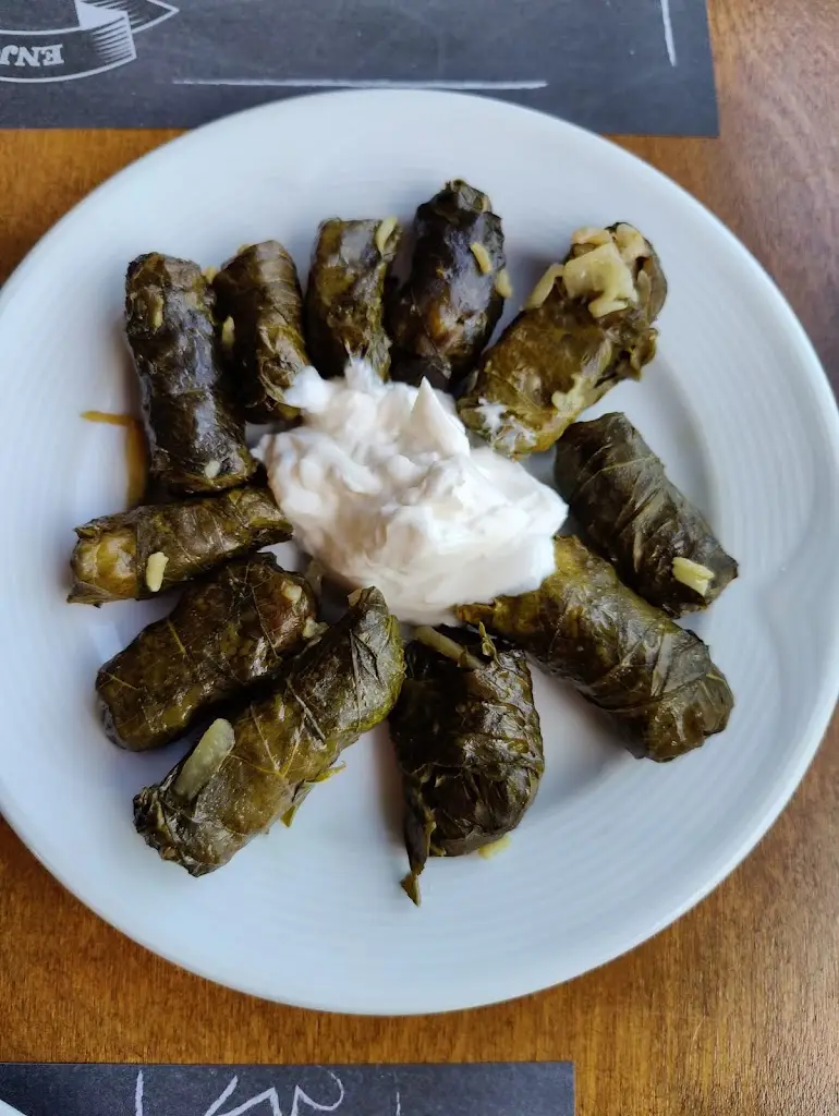 Menu_Taverna Pratsínis_Kokkíni Cháni_imagen_5