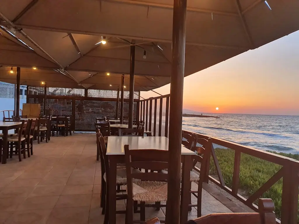 Kontra Flokos_Kokkíni Cháni_slider_image_1