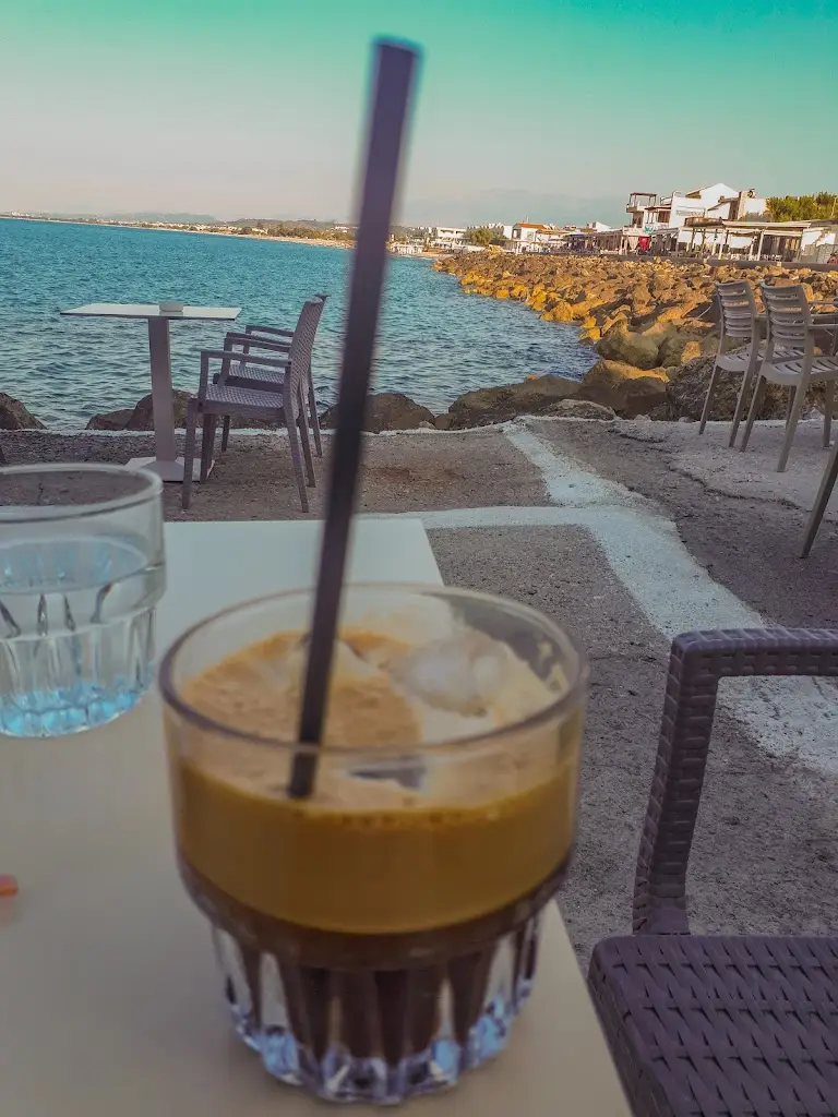 Menü_MILOS seaside cafe restaurant_Kolympári_Bild_5