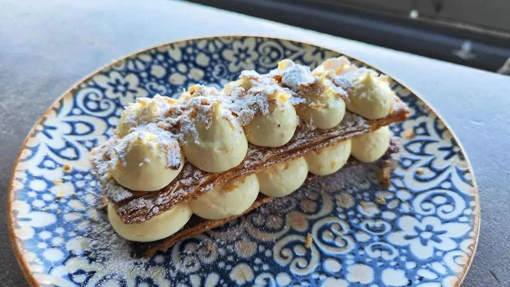 MILOS seaside cafe restaurant_Kolympári_slider_image_3