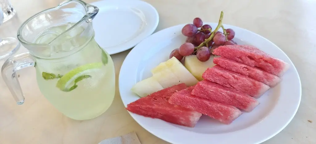 Konstantinos Chatziangelidis_Argentina Kapenekis_Kolympári_recensione