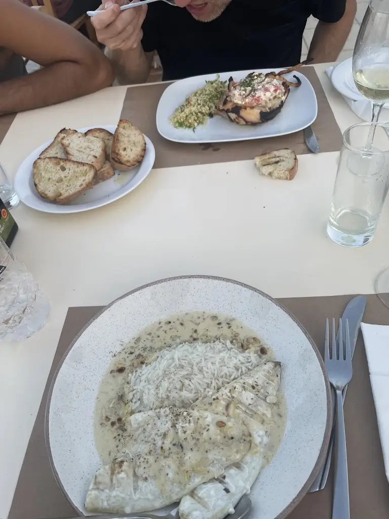 karla Keyser_Argentina Kapenekis_Kolympári_recensione