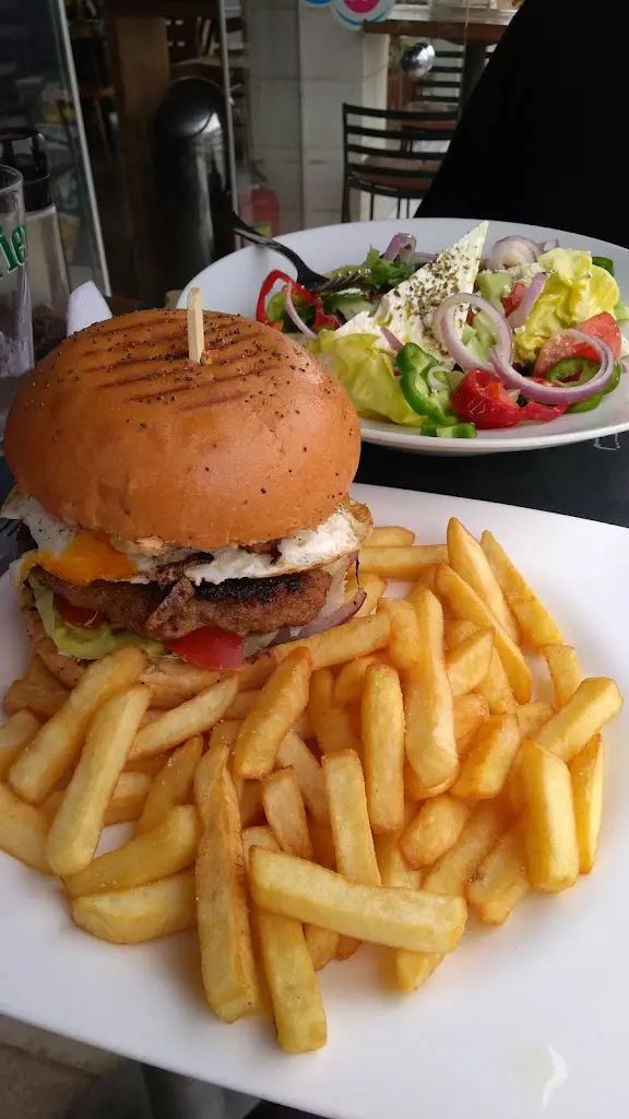 Menü_Freshness Lunch Cafe_Kolympári_Bild_6