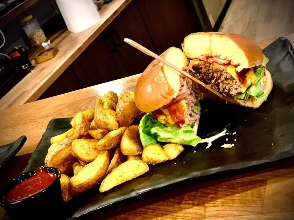 Menü_Blackout cocktail bar restaurant_Kolympári_Bild_5