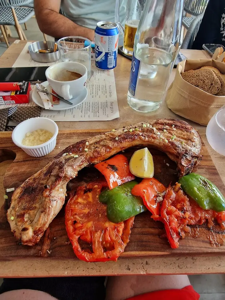 Alina Alexandru_Yummy All Day Restaurant Bar_Limín Khersonísou_Bewertung