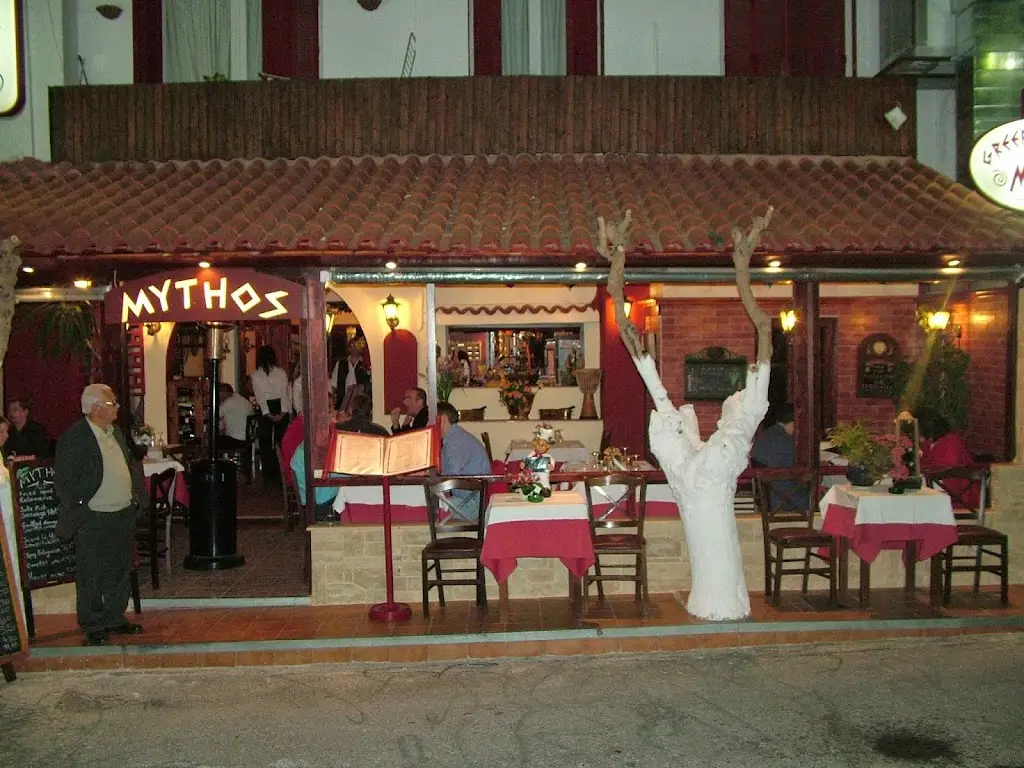 Greek restaurant 'Mythos" Restaurant in Limín Khersonísou