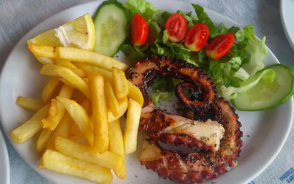 Menü_MANIAS GRILL HOUSE_Limín Khersonísou_Bild_5