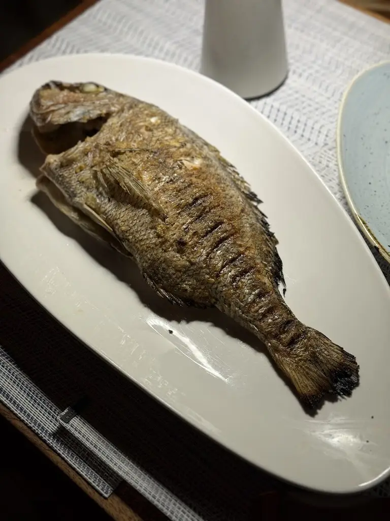 gabor lakatos_Bony Fish SeaFood Restaurant_Limín Khersonísou_Bewertung