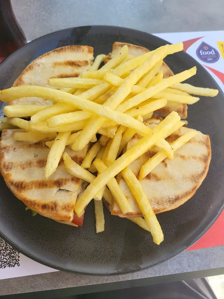 Menü_Delly's Casual Restaurant_Limín Khersonísou_Bild_9