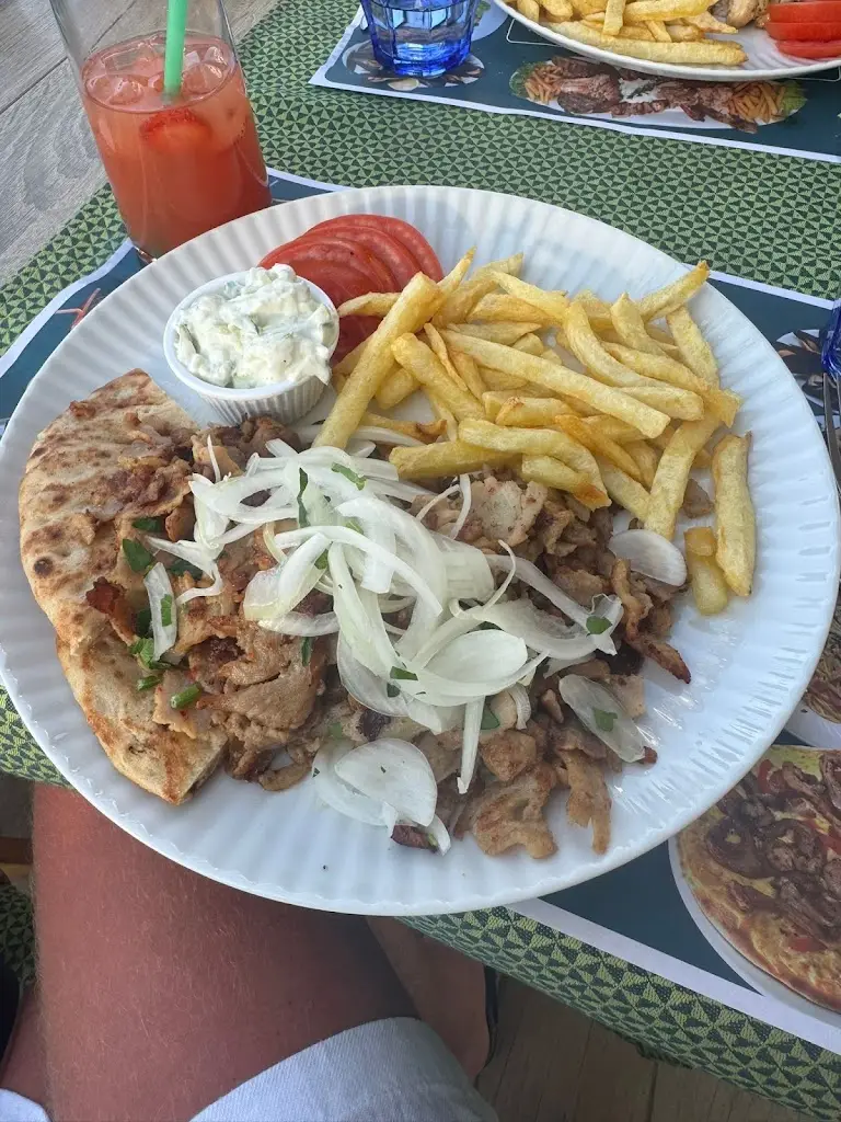 Karim Martinez_Marina Restaurant Cafe_Limín Khersonísou_Bewertung