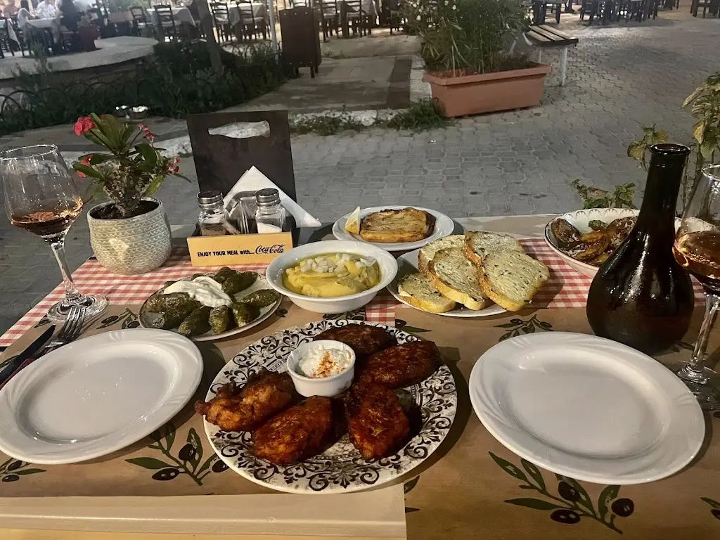 Menü_Oasis_Limín Khersonísou_Bild_5