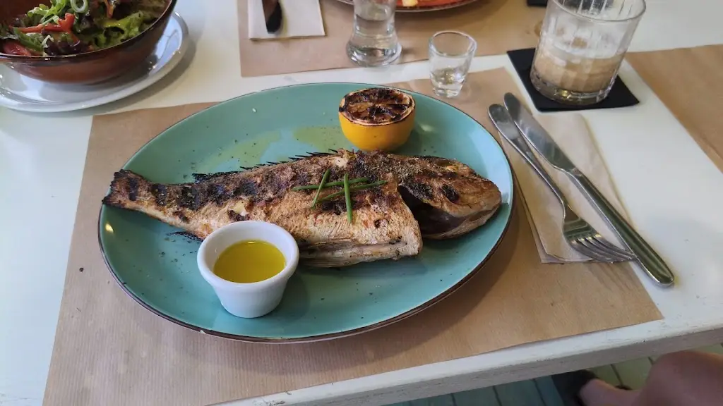 Hillebrand melishoek_Kalesma Restaurant_Mália_Bewertung