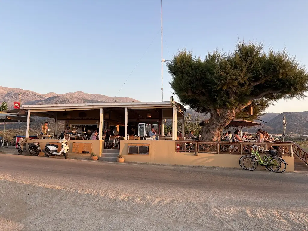 Paweł Pr_Taverna Kalyva_Mália_Bewertung