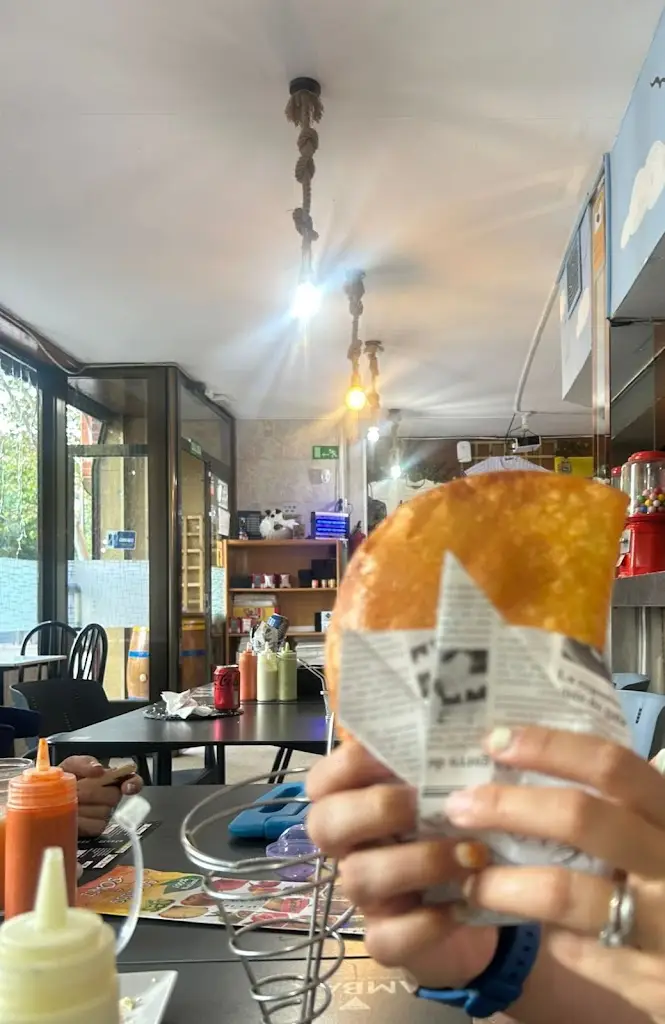 Matt Hayward_Lithos_Mokhós_Bewertung