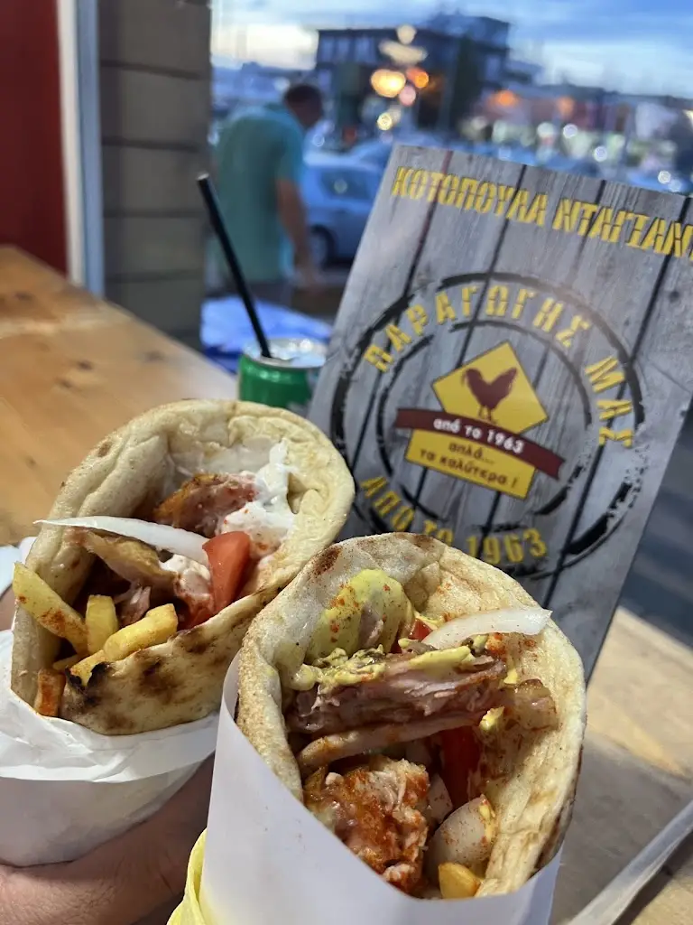 Felice Chen_Chickens NTAGIANTIS_Gérakas_Bewertung