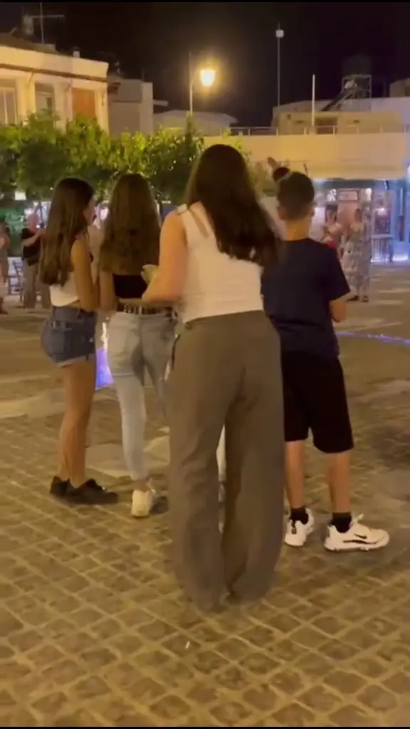 Kelari Taverna_Mokhós_slider_image_2