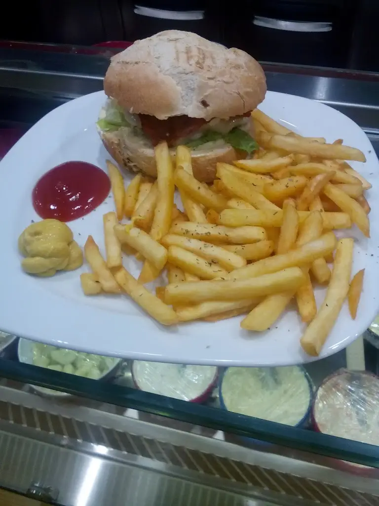 Menü_Speedy's_Gérakas_Bild_9