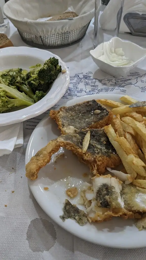 Stylianos Asmargianakis_Ταβέρνα 