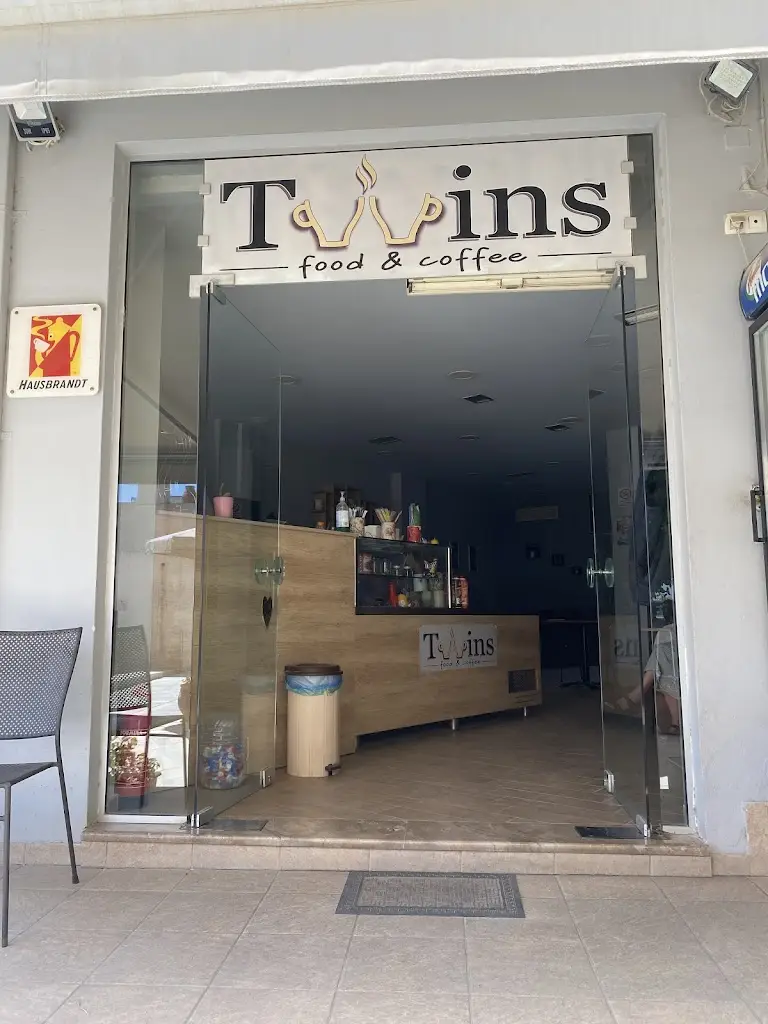 Twins_Moíres_slider_image_1