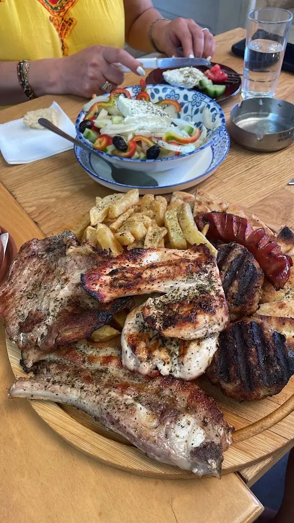 Menu_Μπαϊράκι - Byraki_Moíres_image_8