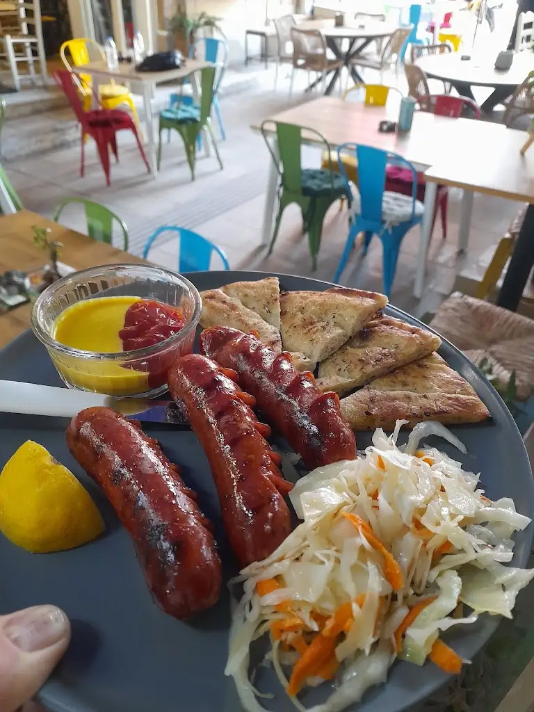 Μπαϊράκι - Byraki_Moíres_slider_image_3