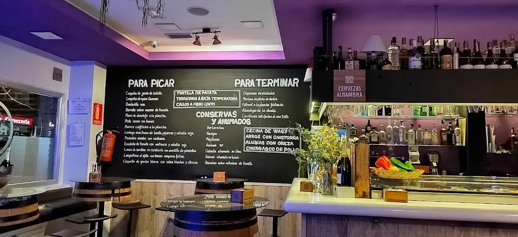 Menu_Ὀβελιστήριον Βεϊσάκη_Moíres_image_3