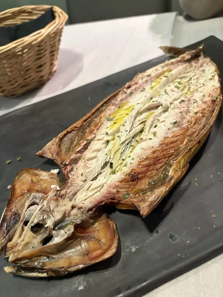 Menu_Ὀβελιστήριον Βεϊσάκη_Moíres_image_9