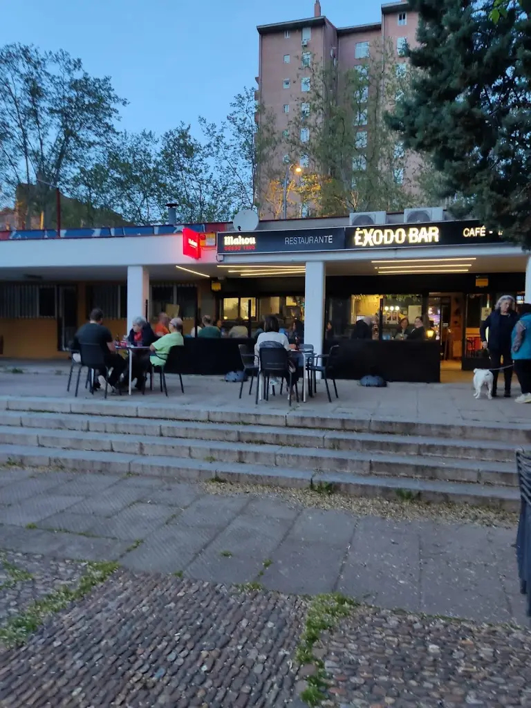 BOURAKIS RESTAURANT_Mouzourás_slider_image_3