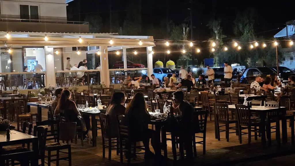 Kalin YONOV_Ψαροκάικο Χανιά - Psarokaiko Chania Seaside Restaurant_Mouzourás_avis
