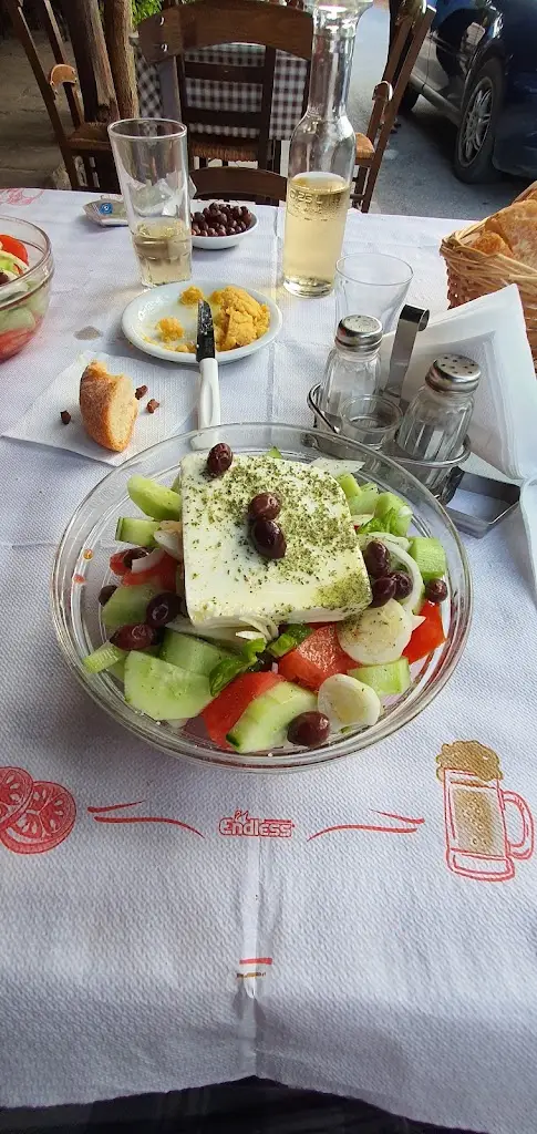 Menü_Kafemezedopolion Aposperís_Néa Anatolí_Bild_2