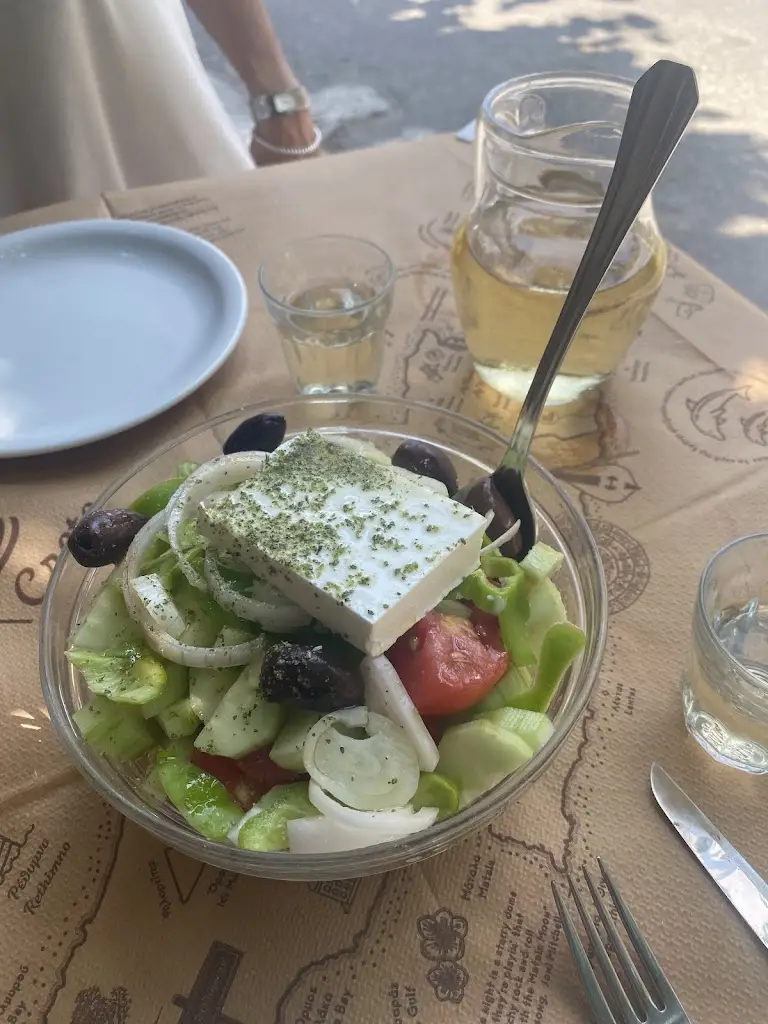 Menü_Kafemezedopolion Aposperís_Néa Anatolí_Bild_7