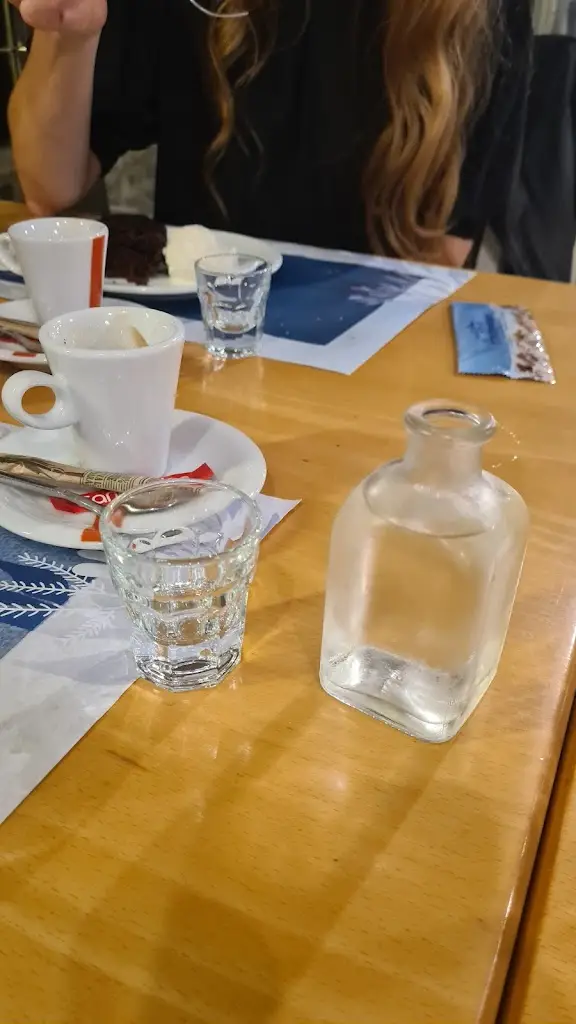 Menu_Archipelagos Seafood Restaurant_Nomós Irakleíou_image_6