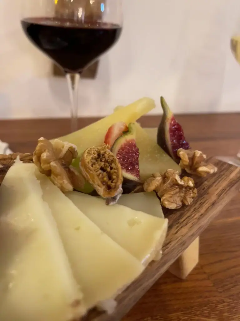 Sphoungaras_Néa Alikarnassós_slider_image_2