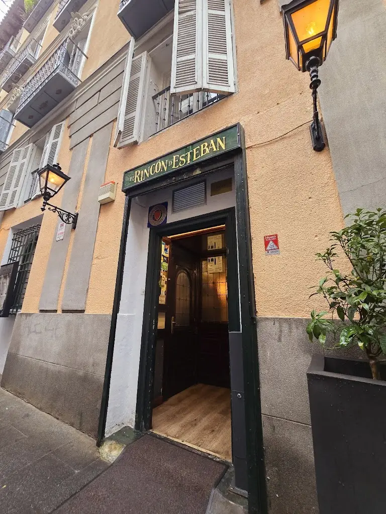 Eduard Ranf_A la Cream_Néa Alikarnassós_avis