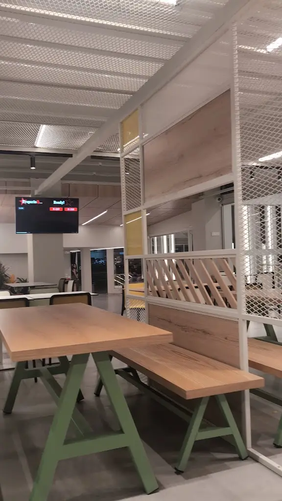 Goody's Burger House_Néa Alikarnassós_slider_image_2