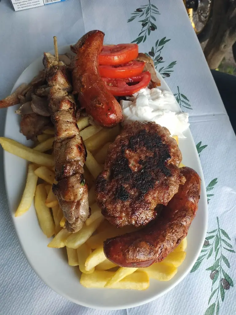 Menü_Πάμε..γύρο_Néa Alikarnassós_Bild_5