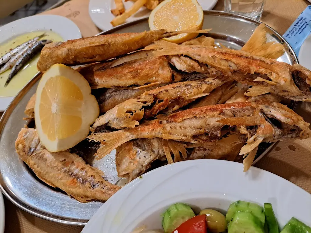 Elena “Morning life”_Gerakas Fish Tavern_Néa Alikarnassós_recensione