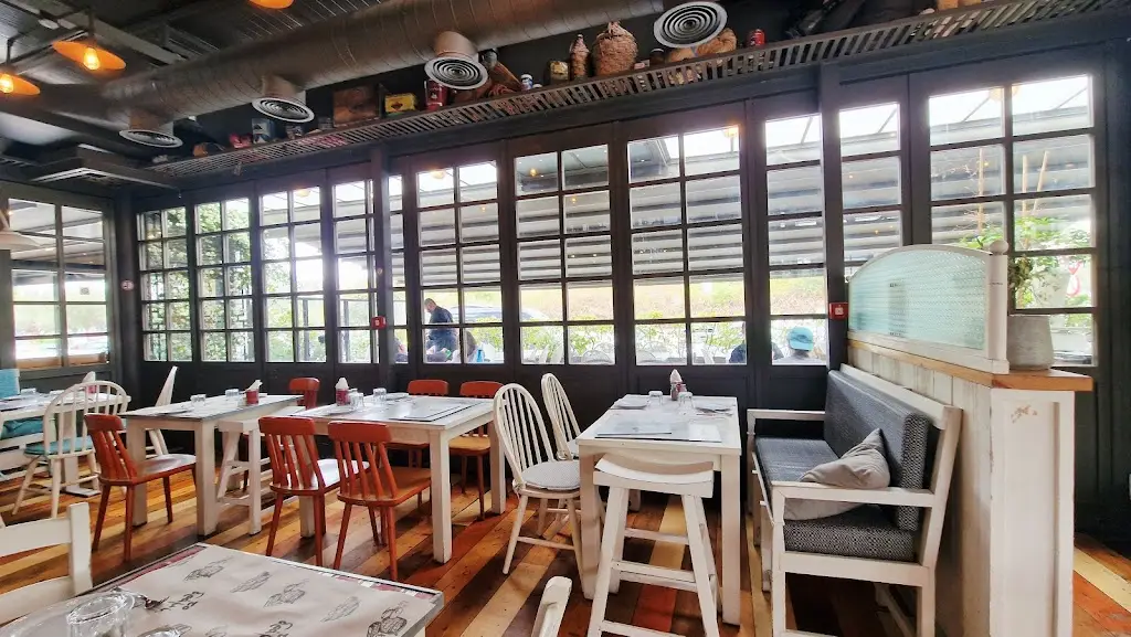 To Drami_Glyfáda_slider_image_3