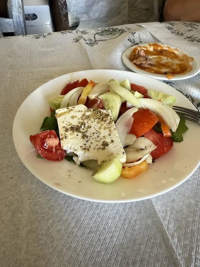 Καφενεῖον Τό Παραδοσιακόν_Neápoli_slider_image_3