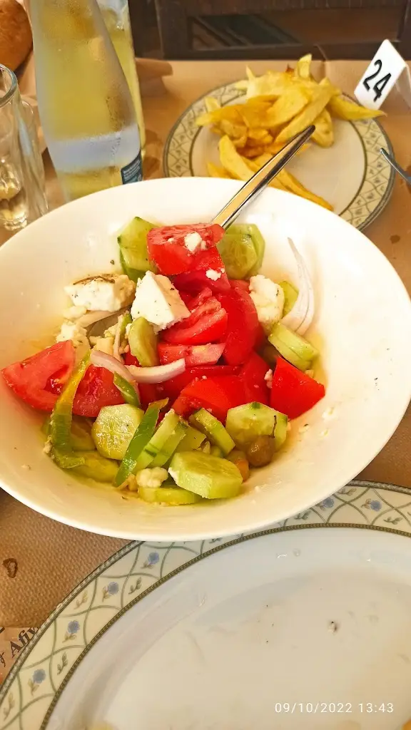 Menü_Estiades Taverna-Snack Bar_Neápoli_Bild_6